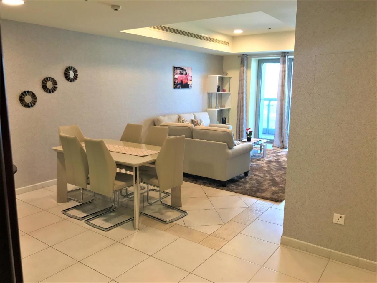 Yanjoon Holiday Homes - Princess Tower Apartments Dubai Eksteriør billede