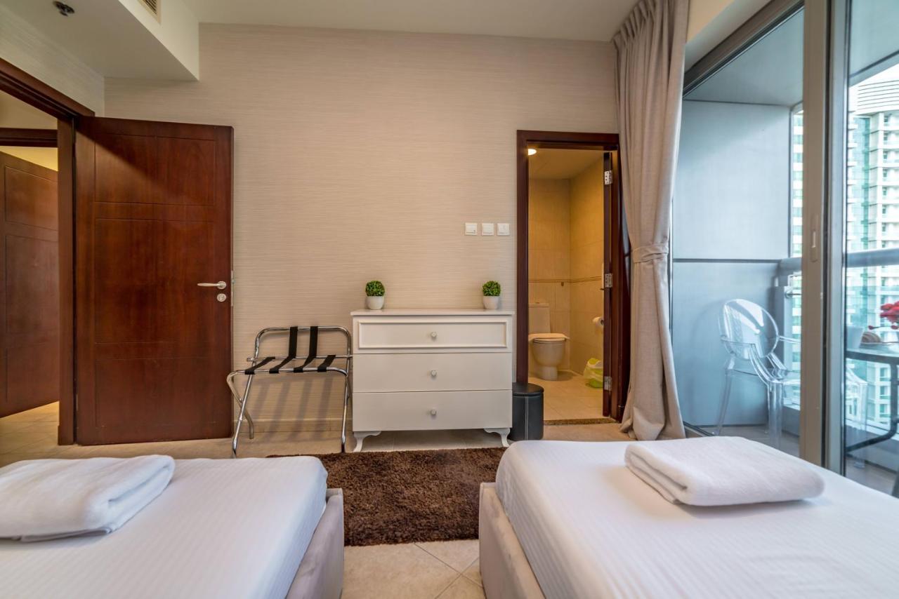 Yanjoon Holiday Homes - Princess Tower Apartments Dubai Eksteriør billede
